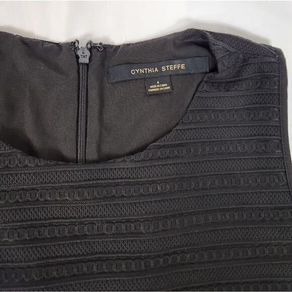 Cynthia Steffe Carolyn Cold Shoulder Shift Dress - Picture 6 of 9